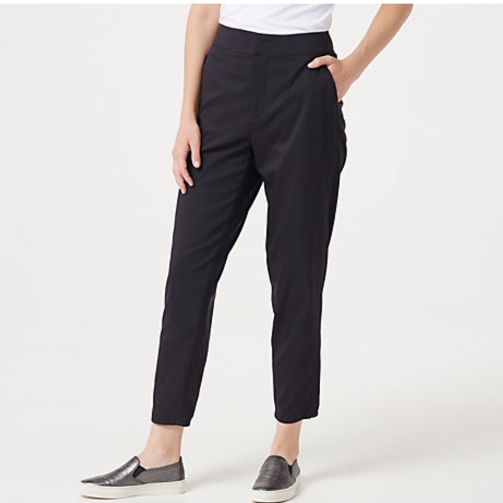 NWOT zuda Slim Leg Pants